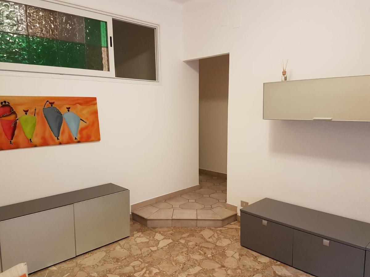 La Casa Di Ari Vicinissimo Ospedale Gaslini Apartment *